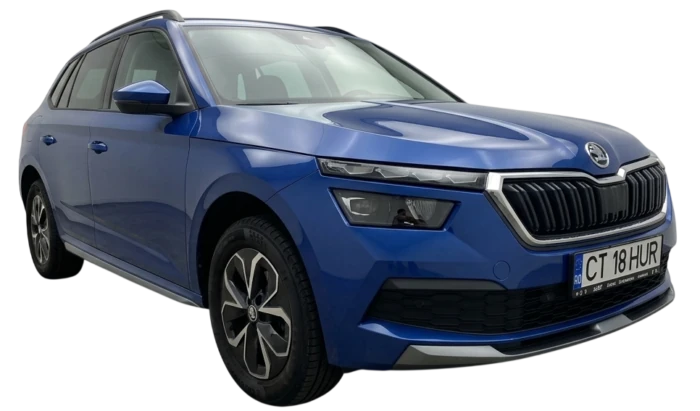 Skoda Kamiq albastra, vedere din fata si lateral